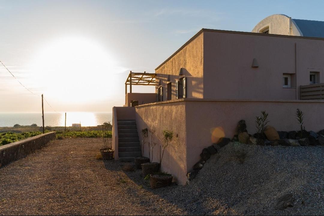 The Lighthouse Sunset View Suites Akrotírion Eksteriør billede
